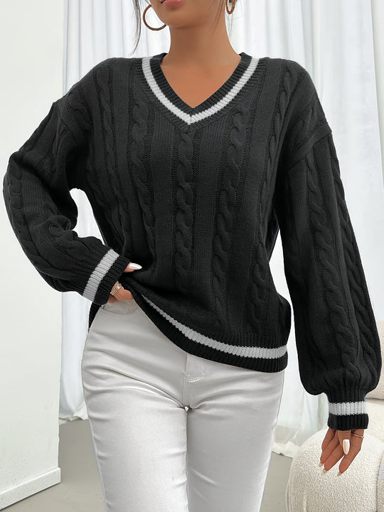 EB | Kabelstrickpullover mit Zarten Details