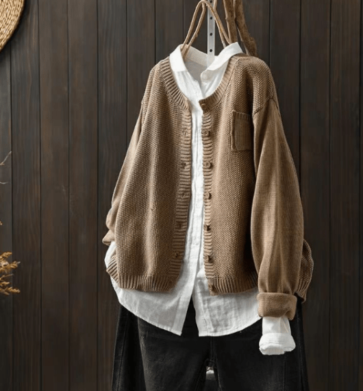 EB | Cardigan mit Klassischem Knopfdesign