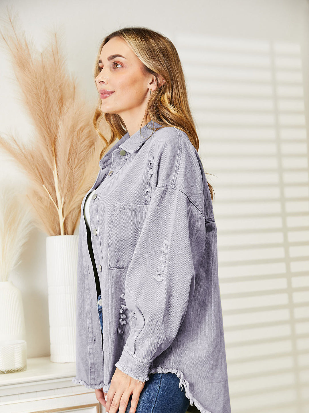 EB | Zerrissene Rohsaum-Denimjacke