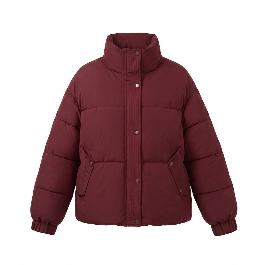 Damen nan kurzer urbaner Steppblouson mit Kapuzenansatz, aufgesetzten Klappentaschen und weichem Thermofutter EB