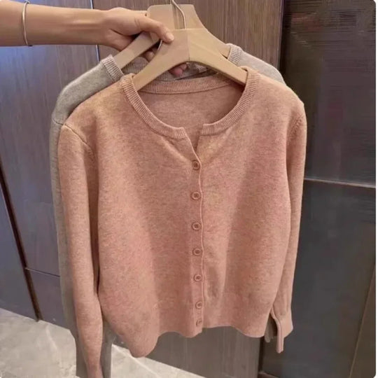 EB | grob gestrickter Woll-Kardigan-Pullover