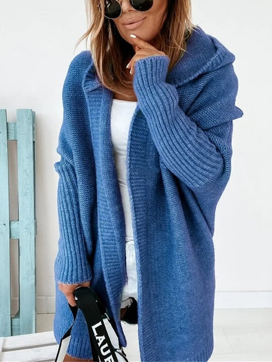 EB | Halb Lange Jacke mit Kapuze und Regulären Nähten