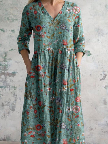 EB | Bauchbedeckendes Blumenkleid