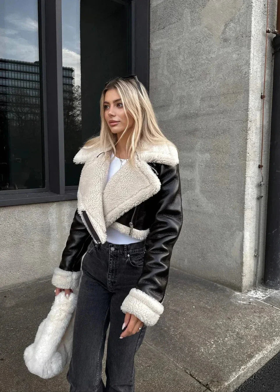 EB | Sherpa Trim Lederjacke - Kurzer Reißverschlussstil