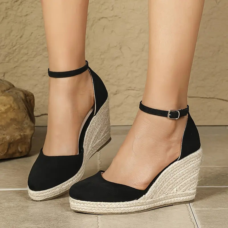 Elegante Damen-Keilsandalen mit Knöchelriemen EB