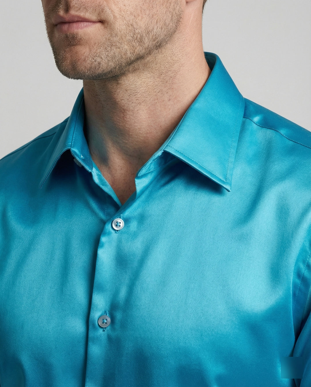 Herren Hemd aus glänzendem Satin mit modernem Kragen EB