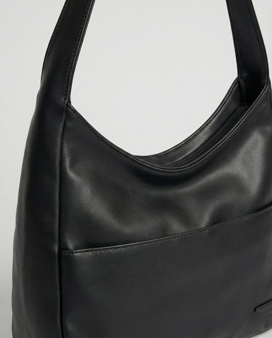 EB | Minimalistische Schultertasche