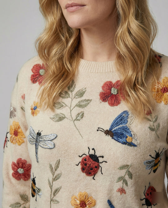 EB | Modischer Pullover