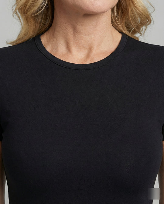 Figurbetontes Maxikleid mit kurzen Ärmeln