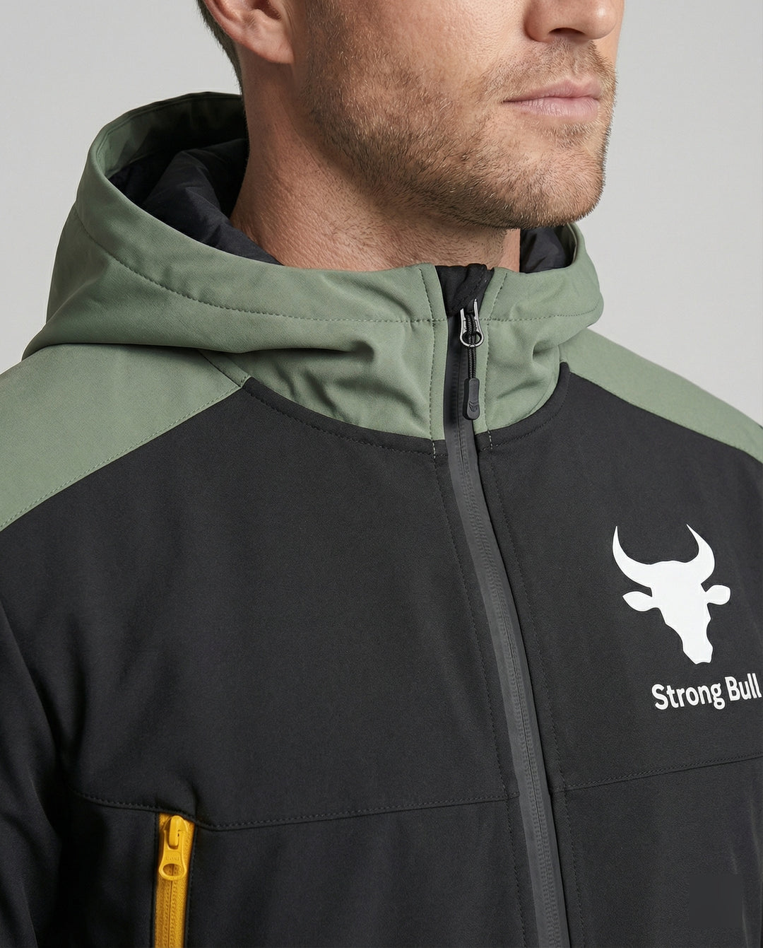EB | Herrenjacke mit Reißverschluss, Kapuze und Farbblockdesign