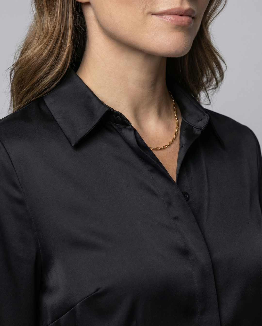 Damen elegante Satinbluse mit klassischem Kragen und zeitlosem Schnitt EB