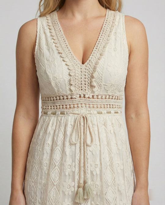 EB | Anmutiges Boho-Spitzenkleid für Den Sommer