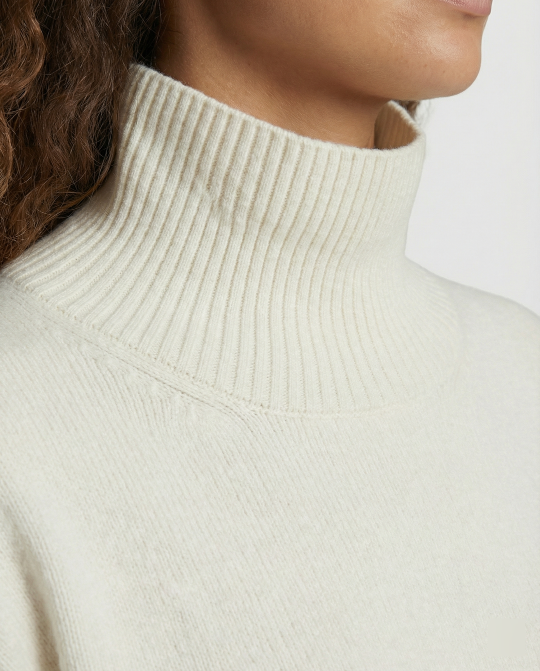 Damen kuscheliger Rollkragenpullover EB