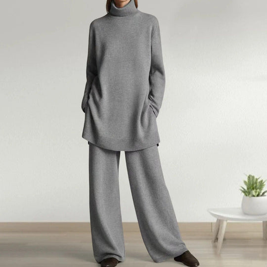 EB | Pullover mit Rollkragen und weitem Hosenbein