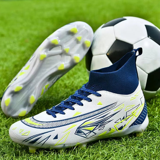 EB | Sowohl Erwachsene Als Auch Kinder Fußballschuhe