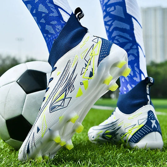 EB | Sowohl Erwachsene Als Auch Kinder Fußballschuhe
