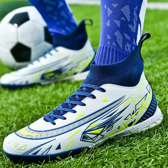 EB | Sowohl Erwachsene Als Auch Kinder Fußballschuhe
