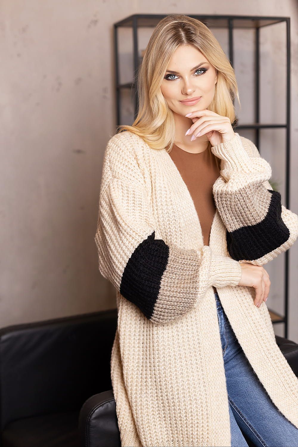 EB | Strick-cardigan Weich und Elegant Kontrastärmel