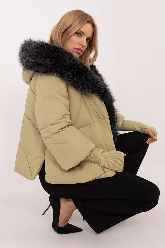 EB | Gefütterte Jacke Kapuze mit Pelzrand Warm und Stilvoll