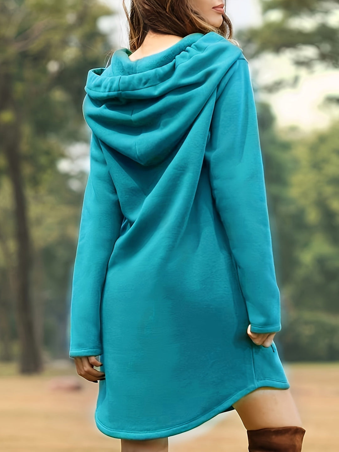 EB | Modisches und Minimalistisches Kleid