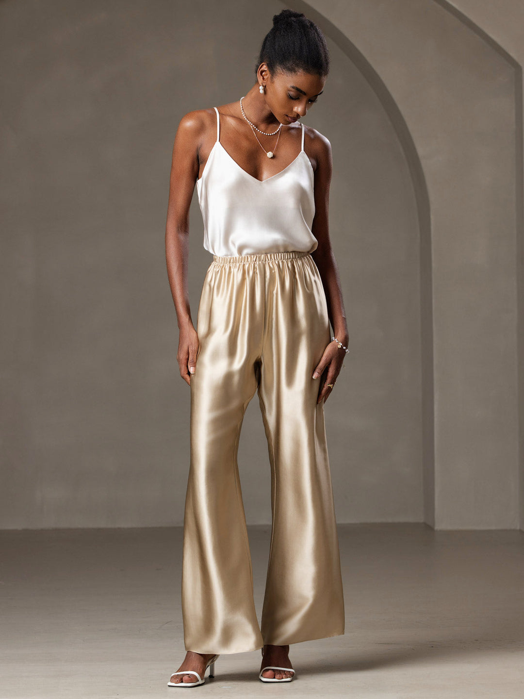 EB | V-Ausschnitt Reine Seide Spaghettiträger Camisole Top
