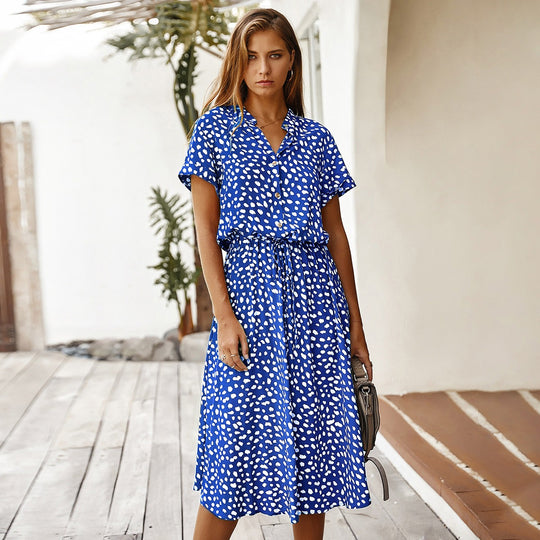 EB | Polka-Dot-Kleid mit V-Ausschnitt und Knöpfen