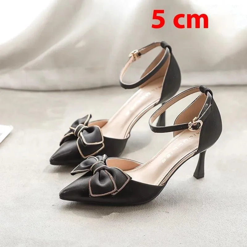 EB | Pumps für Damen mit Schleife und Spitzenabsatz