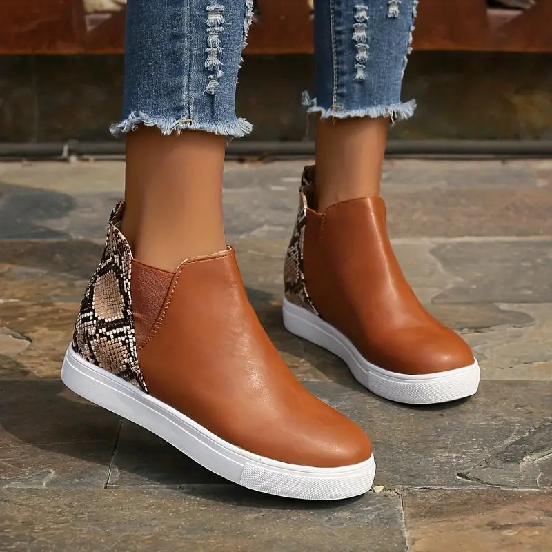 EB | Damenstiefel mit Schlangenlederdesign