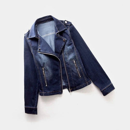 EB | Jeansjacke mit zeitlosem Fusionsstil