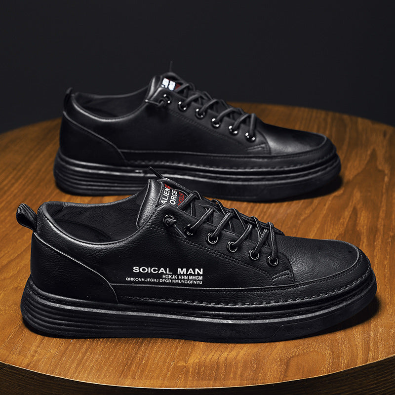 Sneakers mit Weißer Sohle EB