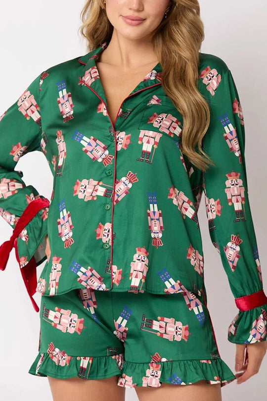 EB | Weihnachten Mode Gedruckte Fliege Oberteil und Elastischer Taillen Rüschenshorts Set