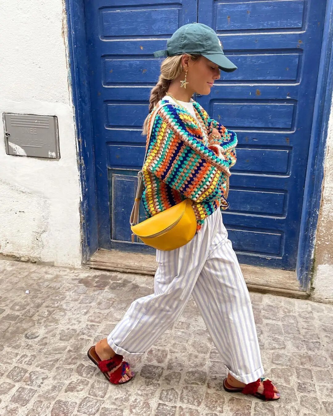 EB | Stilvolle Bunte Strickjacke