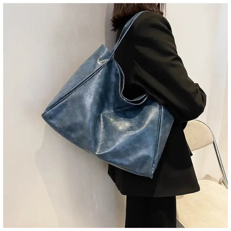 EB – Trendy Schultertasche