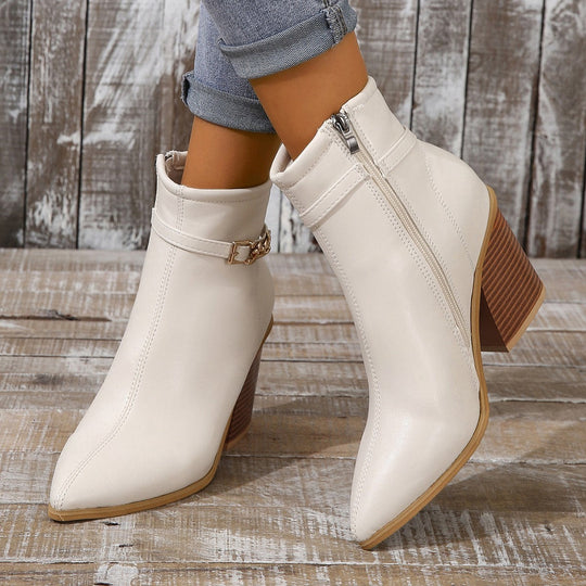 Elegante Stiefel mit seitlichem Reißverschluss und Blockabsatz EB