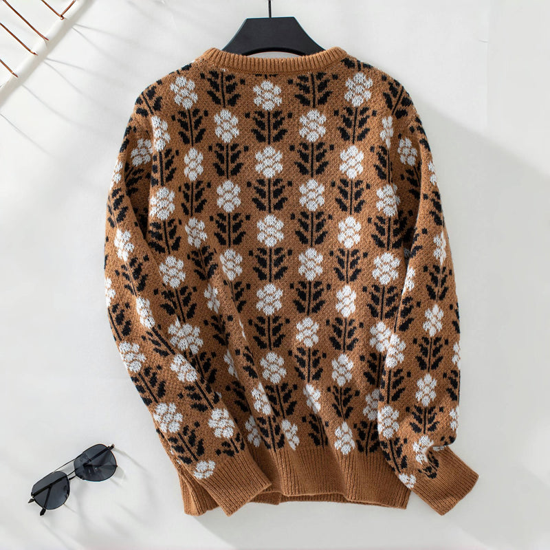 EB | Strickjacke mit Blumenmuster
