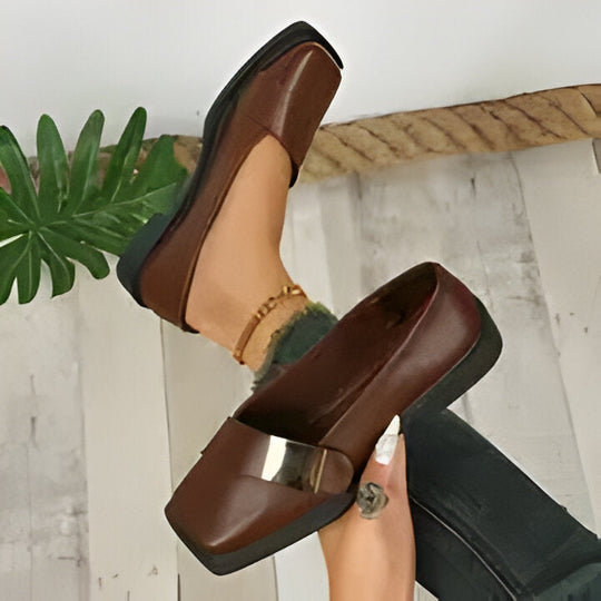 Marianne | Elegante Damen Slipper mit quadratischer Zehe und großer Schnalle EB