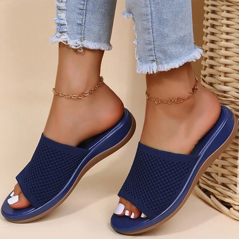 EB | Atmungsaktive Mesh-Slip-On-Sandalen für Damen