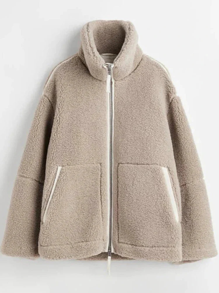 EB | und Kaffee Lammwolljacke für Damen - fluffig und trendy