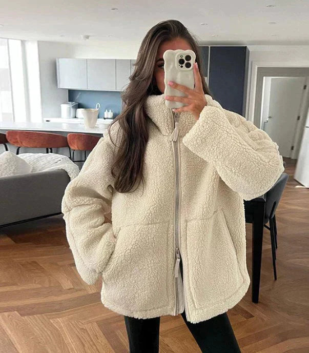 EB | Übergroße Lammjacke