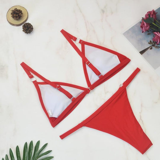 EB Zweiteiliger Bikini-Badeanzug mit goldfarbigen Metallringen und dreieckigen Körbchen