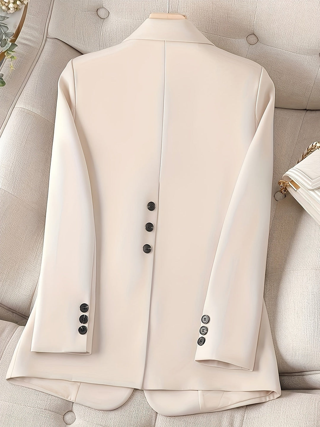 EB | Unkomplizierter und Trendiger Blazer