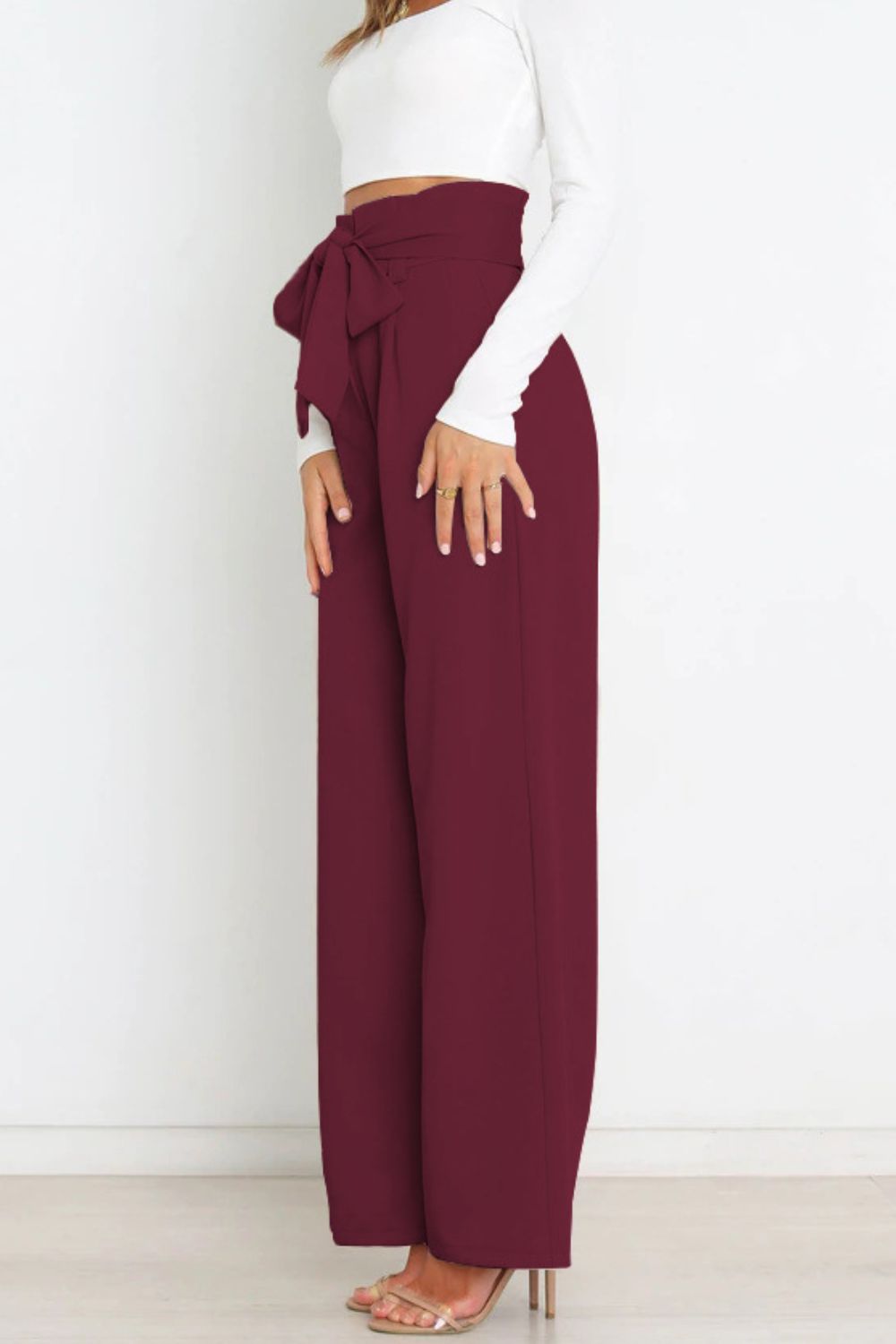 EB | Hohe Taille Paperbag Hose mit Schleifendetail