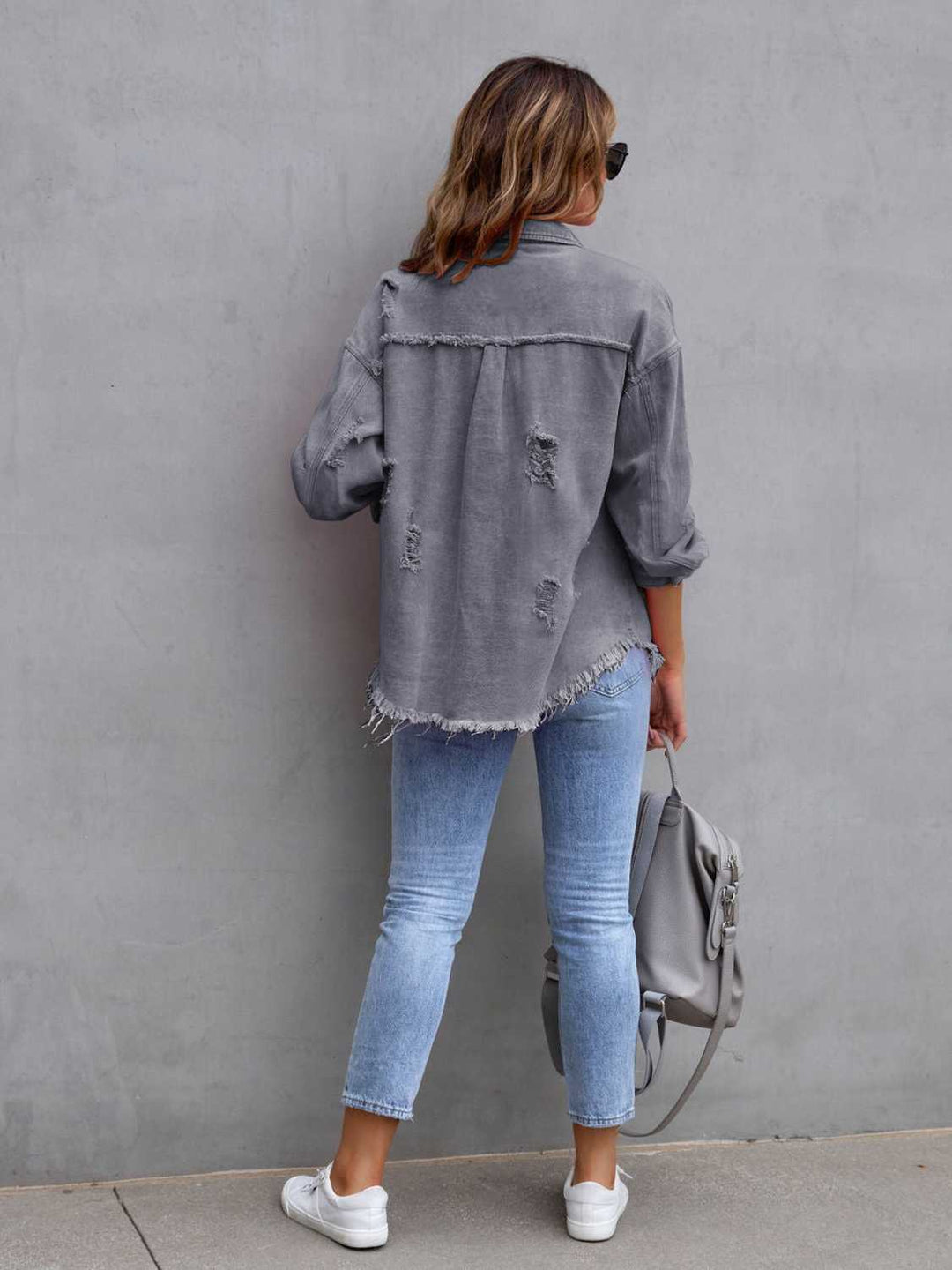 EB | Distressed Drop Shoulder Denimjacke