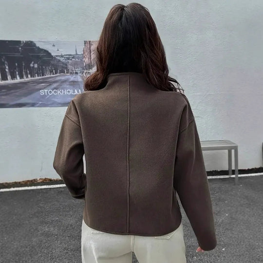 EB | kurze Jacke mit Stehkragen und Reißverschluss