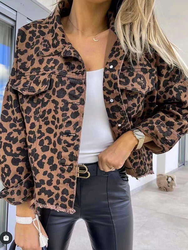 EB | Jeansjacke mit langen Ärmeln und Leopardenmuster