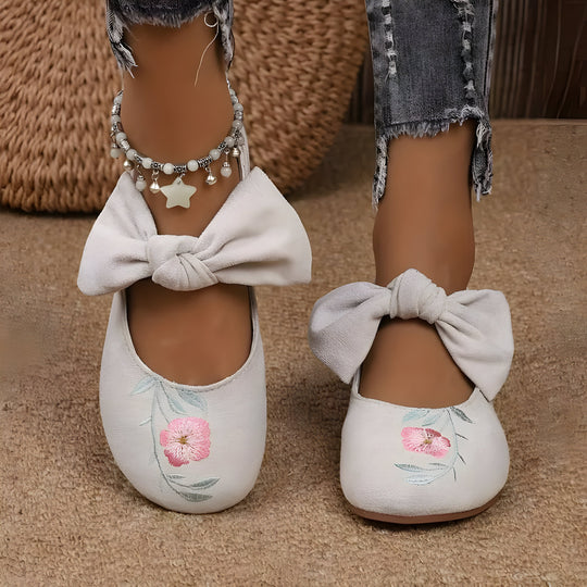 Felicidad | Modische flache Schuhe mit Blumenstickerei für Frauen EB