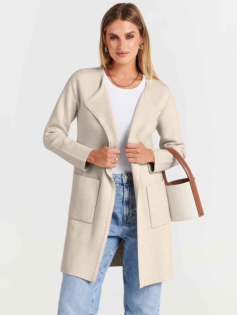EB | Neue stilvolle Jacke mit Revers