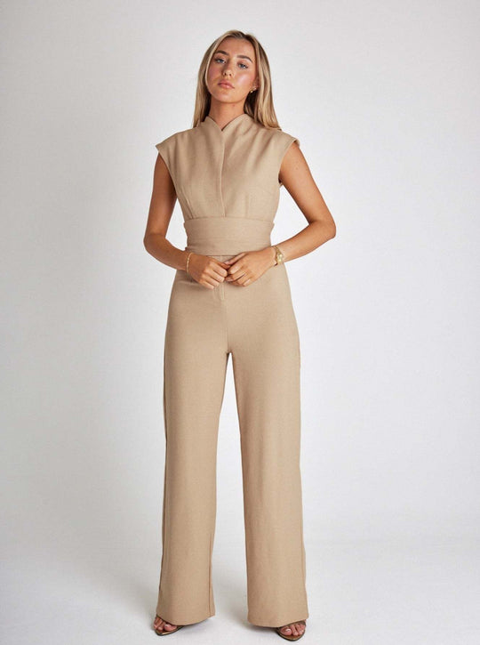 EB | Klassischer Eleganter Jumpsuit