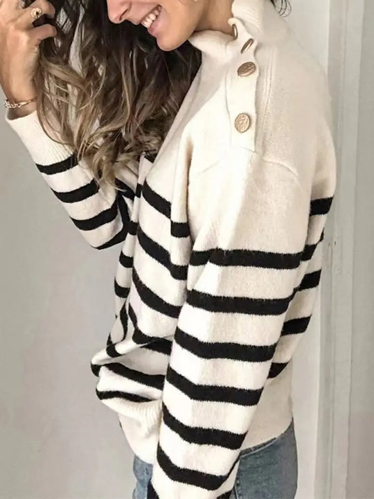 EB | Gestreifter Rollkragenpullover