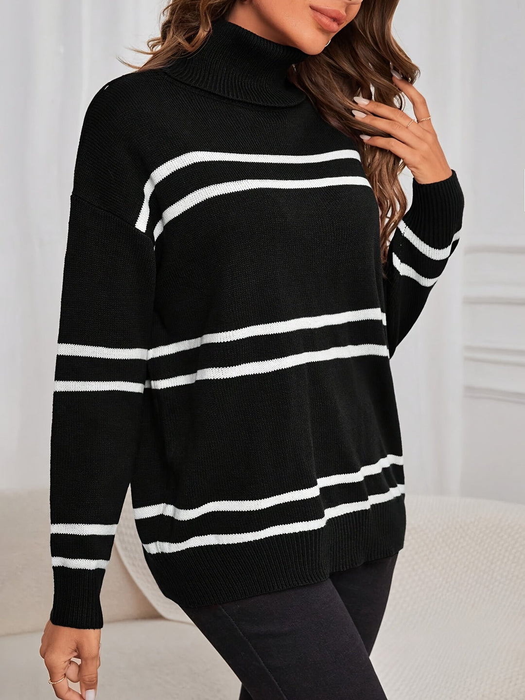 EB | Gestreifter Rollkragenpullover